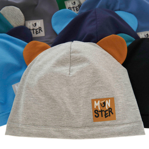 Chlapecká podzimní/jarní čepice černá Jugo