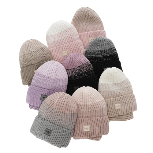 Komplet zimní dívčí: čepice a tunel černý Tasha