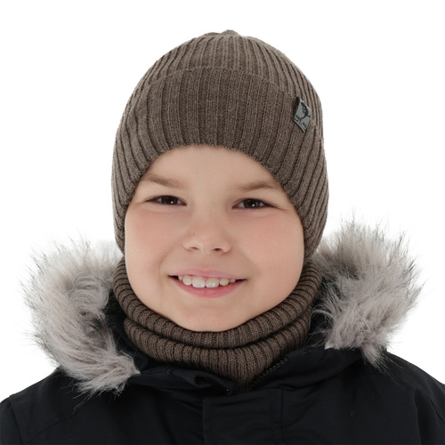 Hnědý