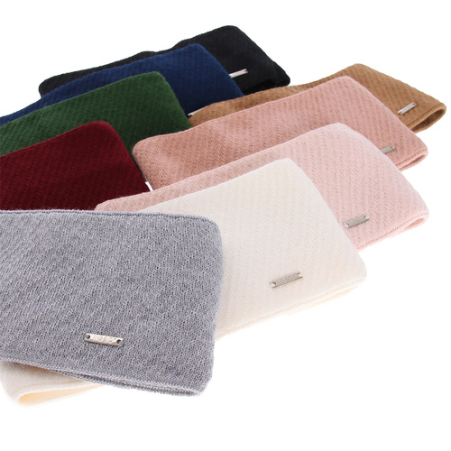 Dámska zimná čelenka čierna merino vlnená Katrina