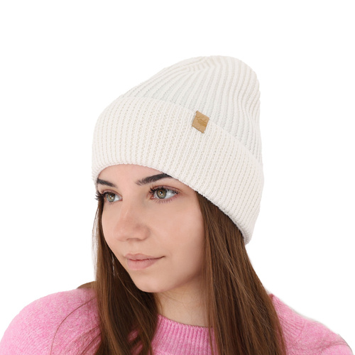 Dámská zimní čepice černá 100% extra fine merino vlněná Isla