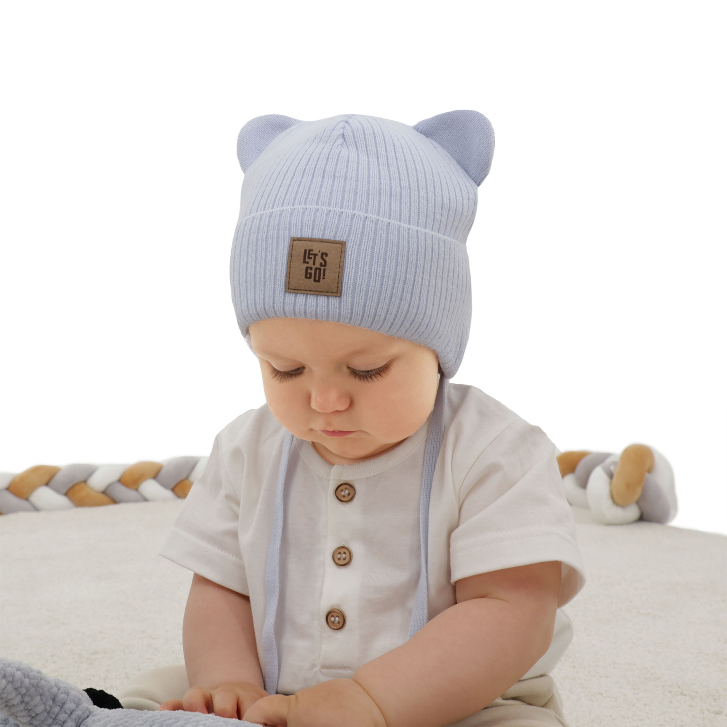 Chlapecká podzimní/jarní čepice, černá, zavazovací Dewin