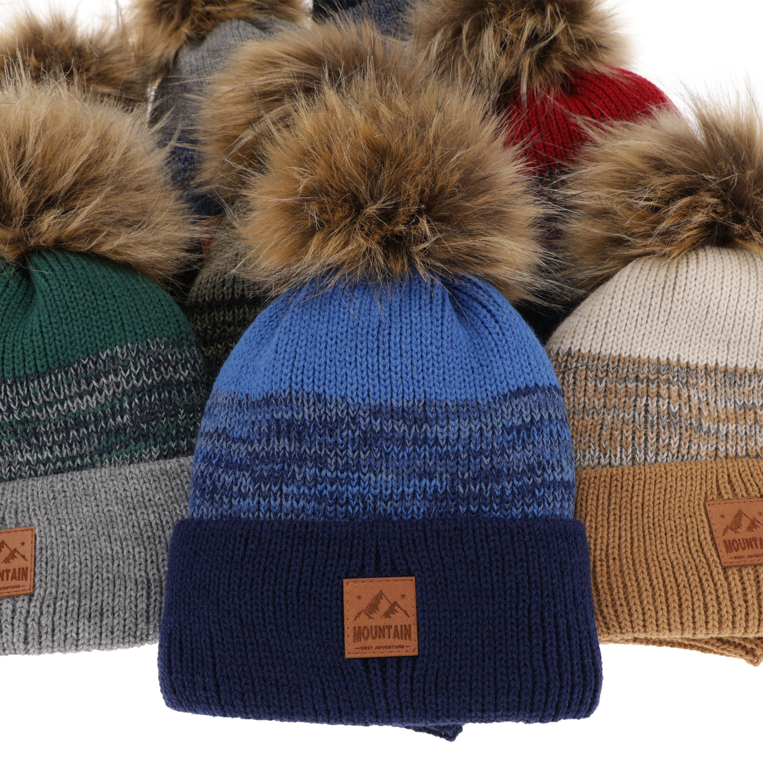 Komplet zimný chlapčenský: čiapka a tunel modrý s bambuľou Buffalo