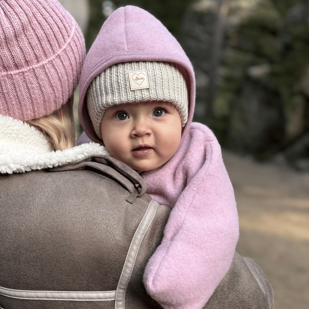 Dievčenská zimná čiapka béžová 100% extra jemná merino vlnená s podšívkou z vlnené Havana