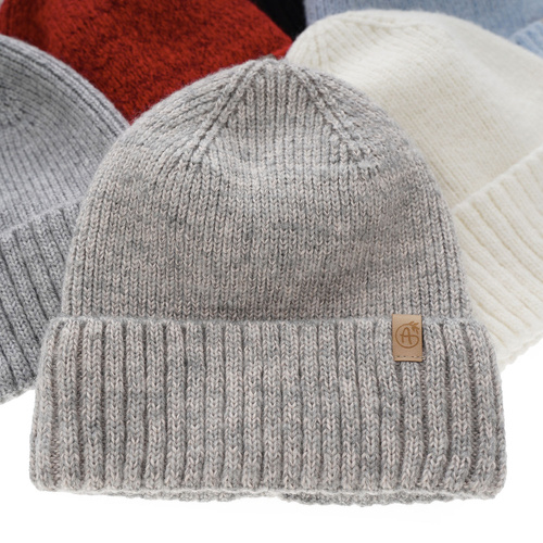 Dámska zimná čiapka ružová merino vlnená Alvara