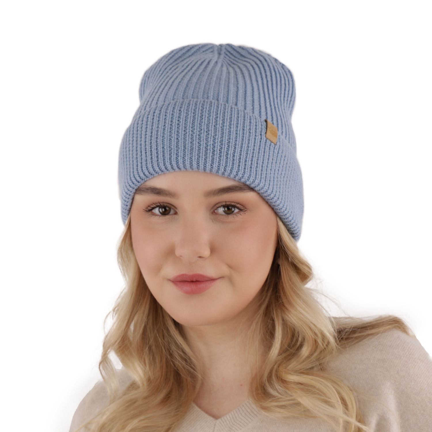 Dámská zimní čepice černá 100% extra fine merino vlněná Isla