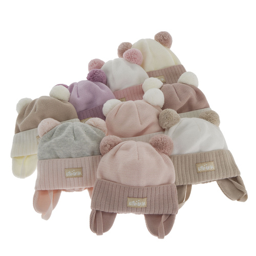 Dívčí podzimní/jarní čepice růžová se dvěma bambulemi Karotka