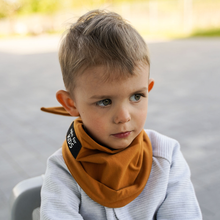 Šátek podzimní/jarní chlapecký zelený Wojciech