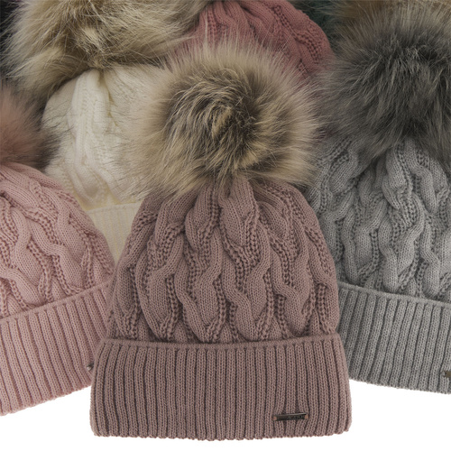 Dámská zimní čepice růžová s bambulí Deva