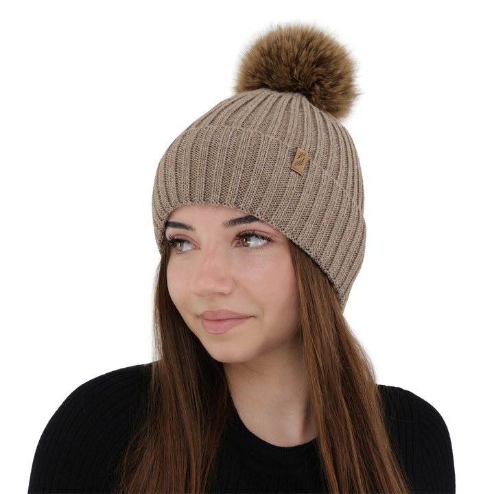 Dámská zimní čepice, tmavě béžová, s merino vlnou, Zamira
