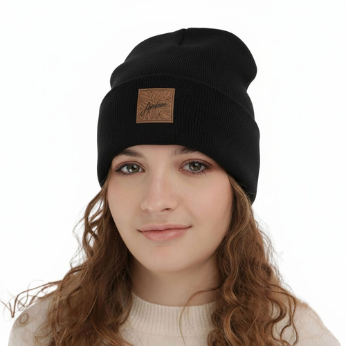 Černý