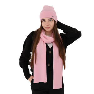 Dámský jarní/zimní set: čepice a šála różowy 100% extra fine merino vlna Melpomena