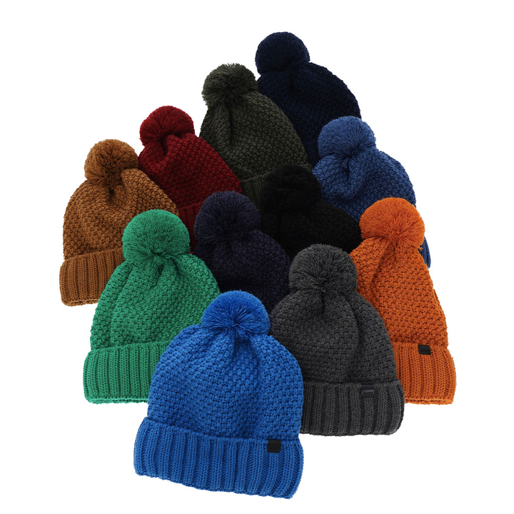 Chlapecká zimní čepice khaki s bambulí Polins