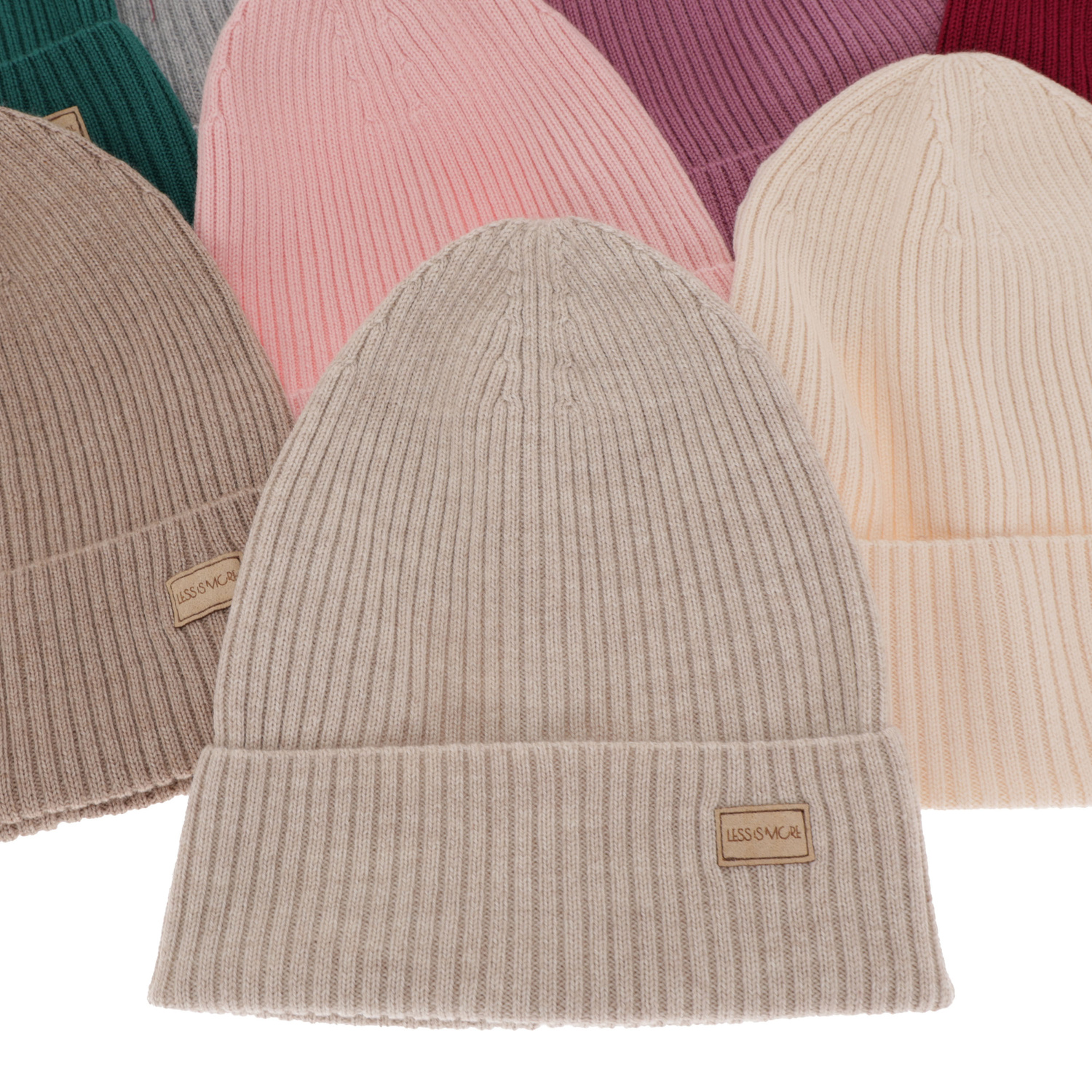 Dámská zimní čepice, jarní, světle růžová, 100% merino vlněná, Sophie