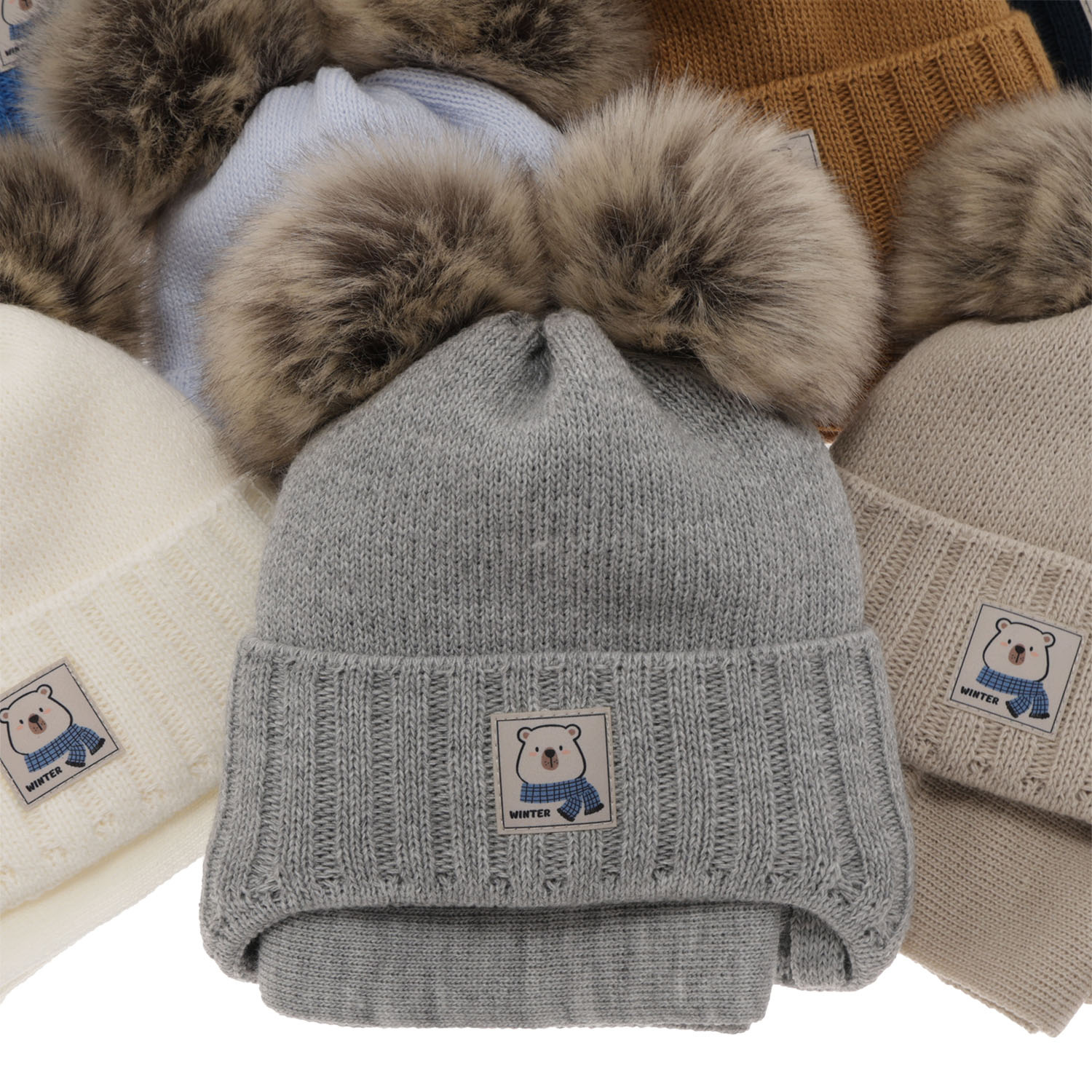 Komplet zimní chlapecký: čepice a šála světle modrý s dvěma bambulemi Jewel