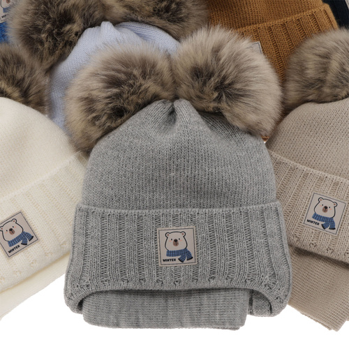 Komplet zimní chlapecký: čepice a šála světle modrý s dvěma bambulemi Jewel