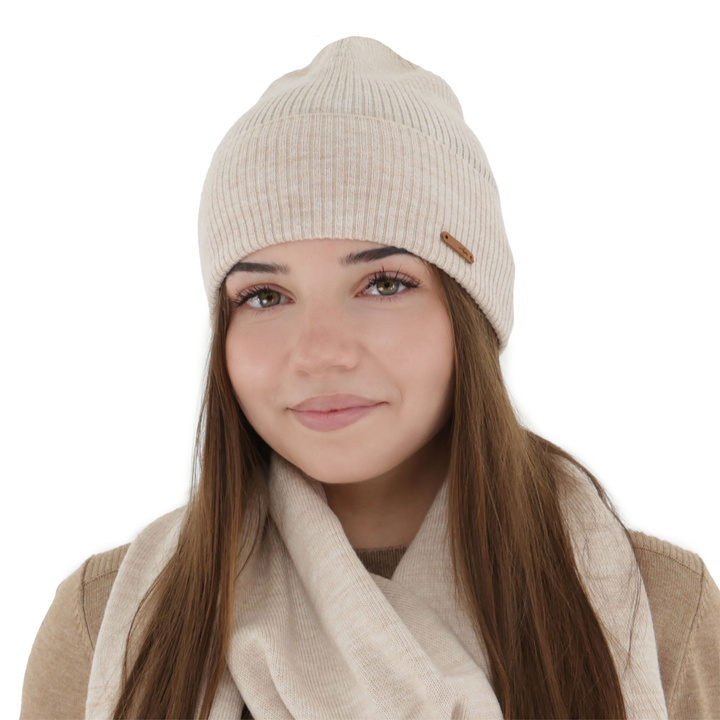 Dámská podzimní, zimní čepice, béžová, 100% merino vlněná, Flerra