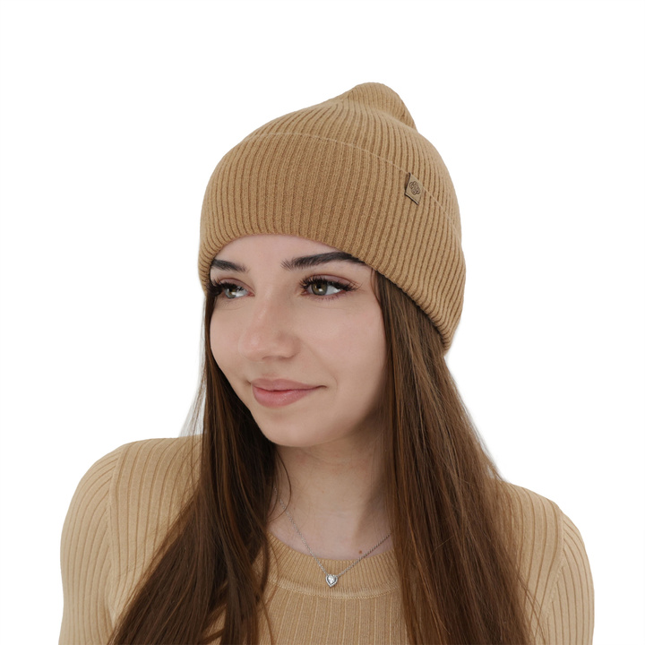 Dámská podzimní, zimní čepice, camel, s merino vlnou s kašmírem, Alineta