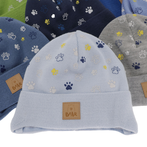 Čepice podzimní/jarní chlapecká světle modrá s bambulí Folik