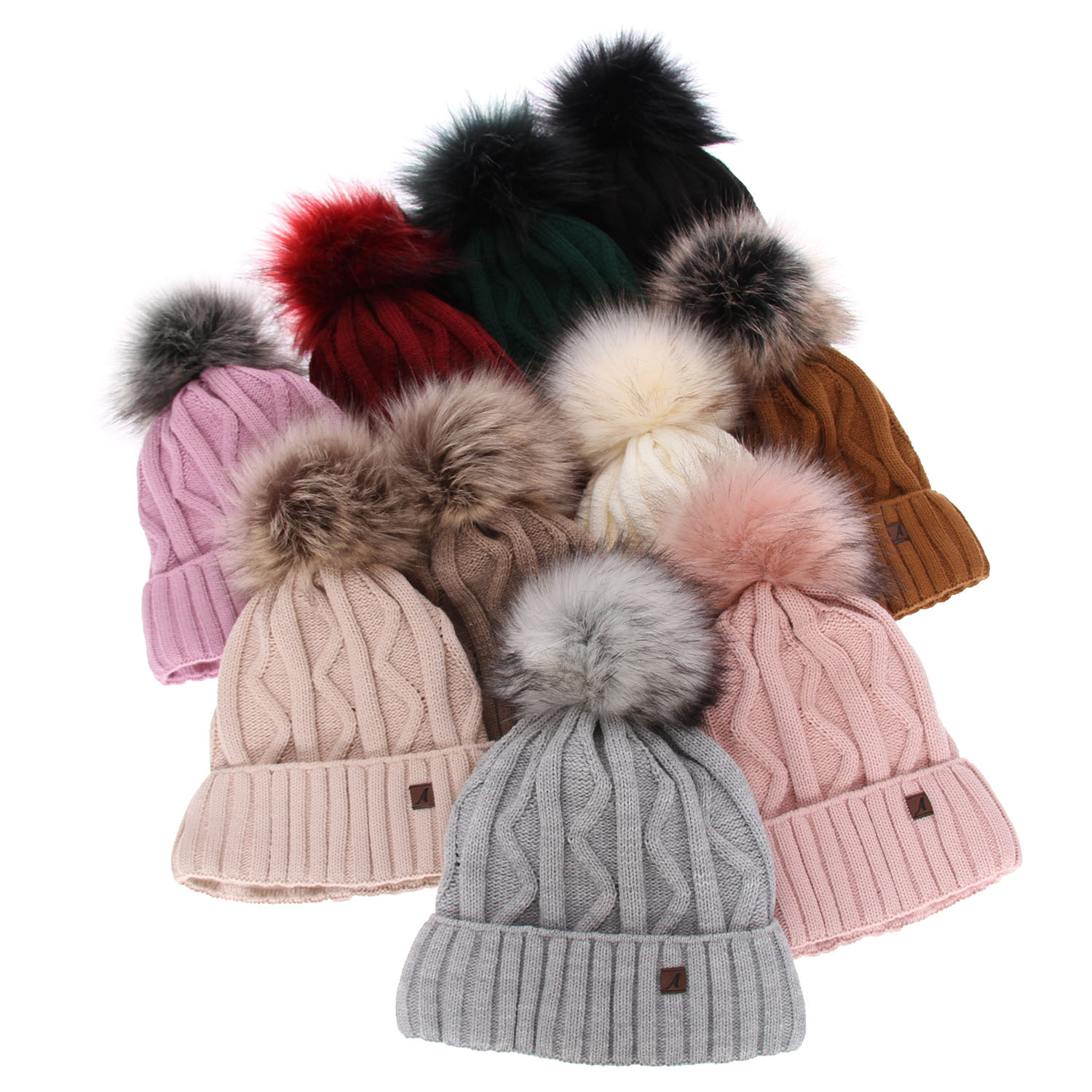 Čepice zimní dámská černá s bambulí Renika