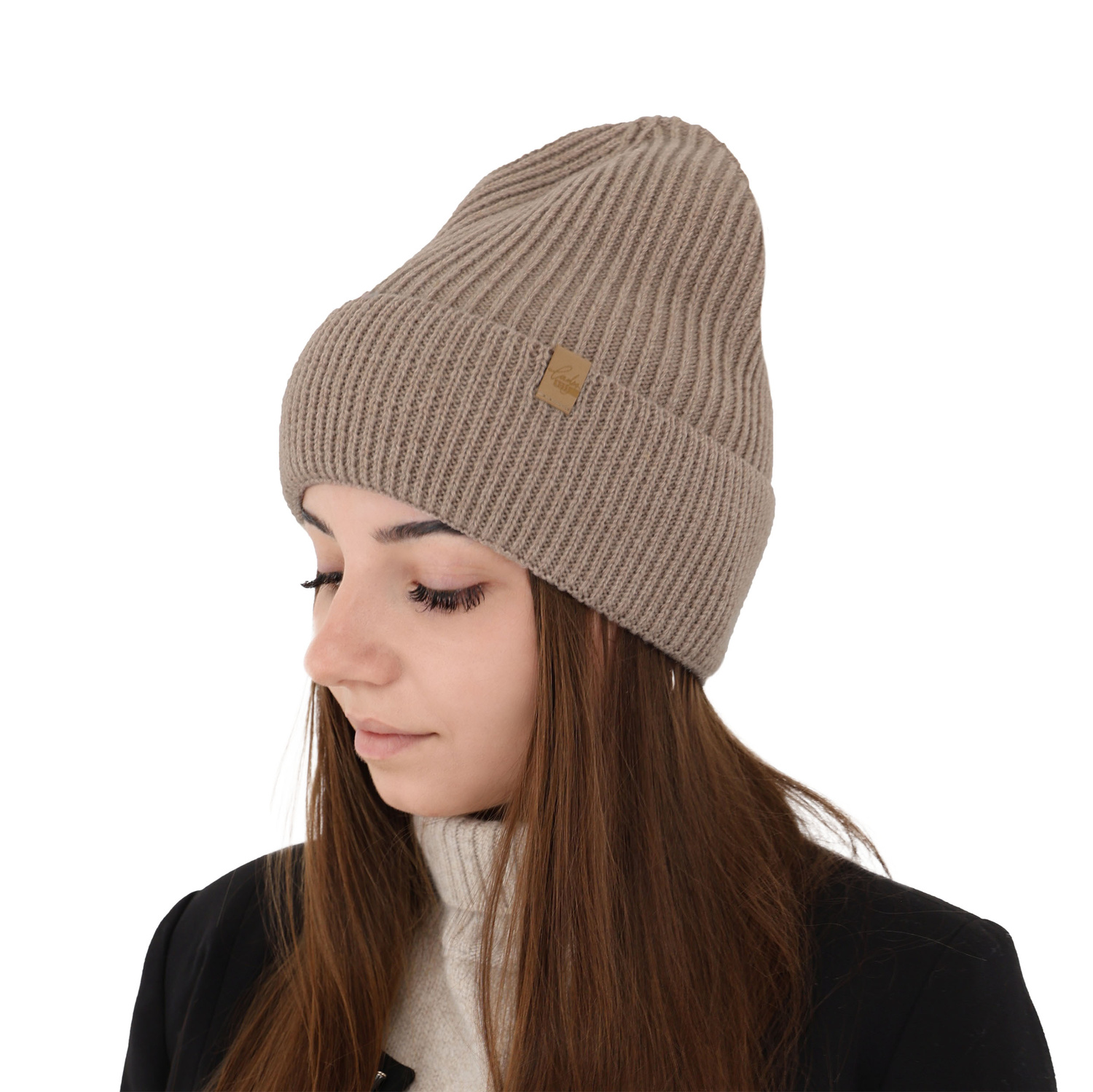 Dámská zimní čepice černá 100% extra fine merino vlněná Isla